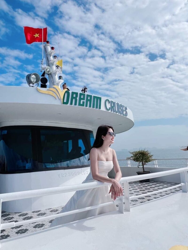 Du thuyền 4 tiếng Dream Cruises